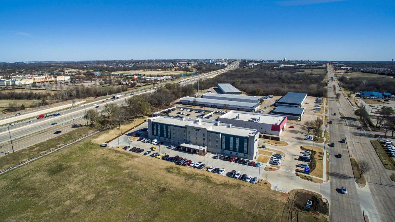 Woodspring Suites Dallas Plano Central Legacy Drive Bagian luar foto