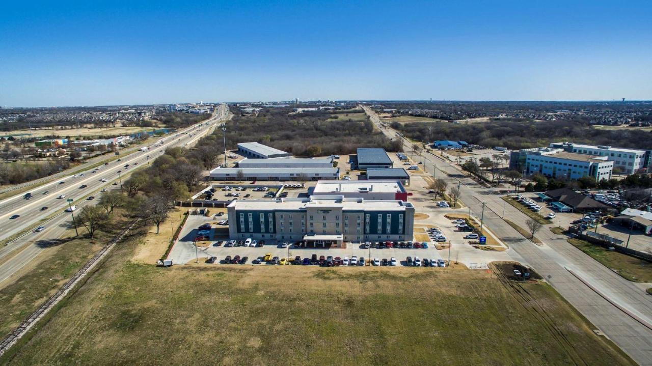 Woodspring Suites Dallas Plano Central Legacy Drive Bagian luar foto