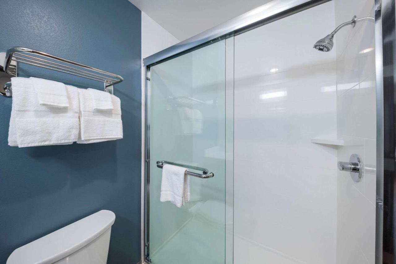 Woodspring Suites Dallas Plano Central Legacy Drive Bagian luar foto